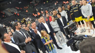 fenerbahce opet besiktas maci ertelendi